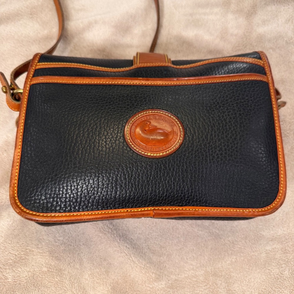 Vintage Dooney & Bourke Navy Cognac Leather Crossbody Saddle Crossbody Bag - Picture 9 of 13